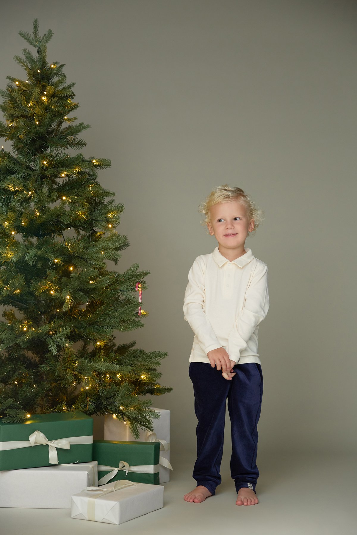 Gullkorn Sebastian Genser Varm Hvit