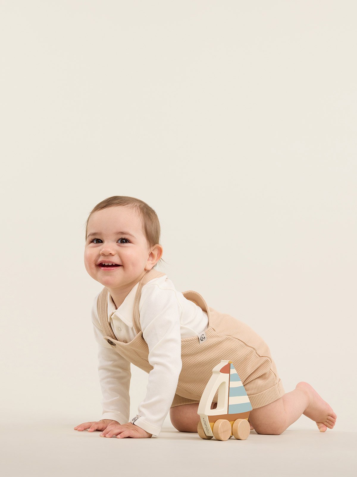 Gullkorn Tille Baby Shorts Iskaffe