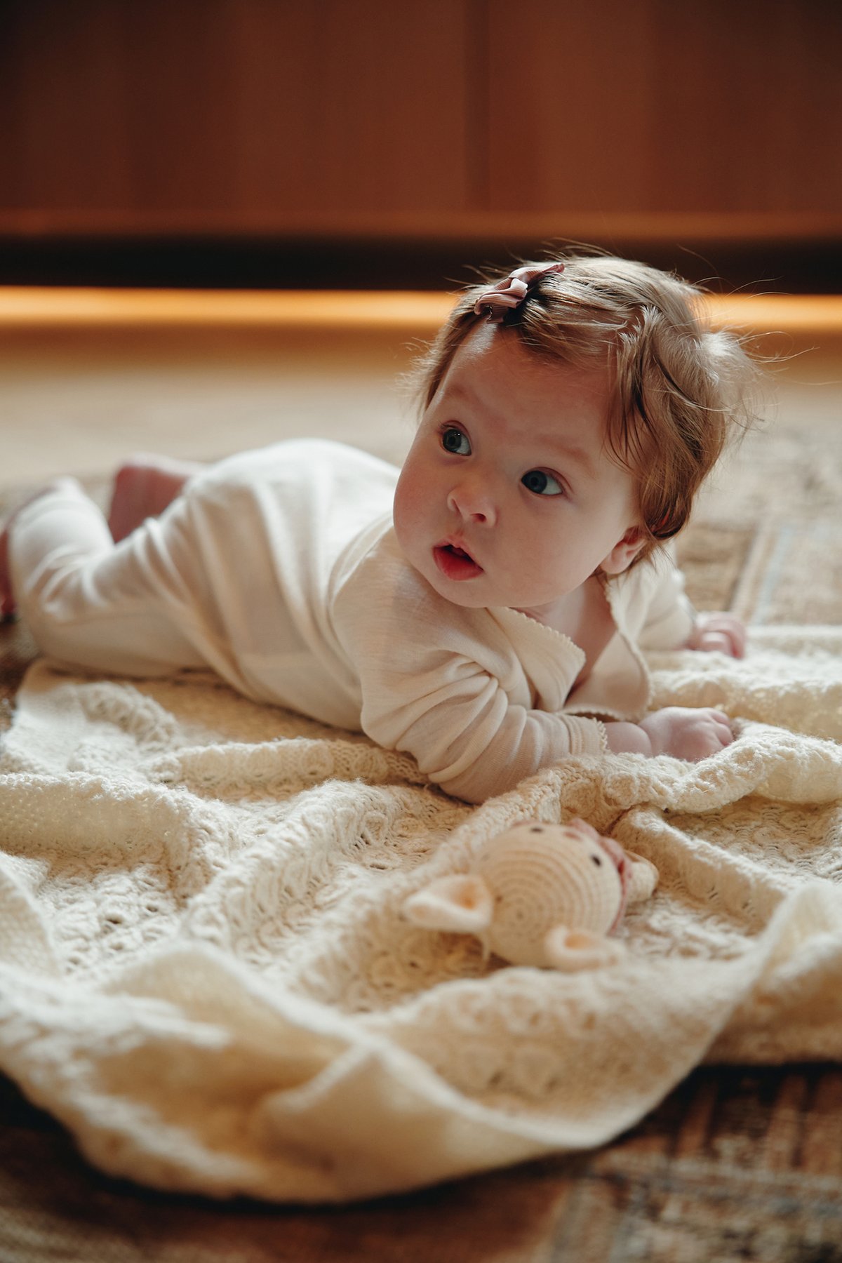 Gullkorn Vakke Ull Babydress Varm Hvit