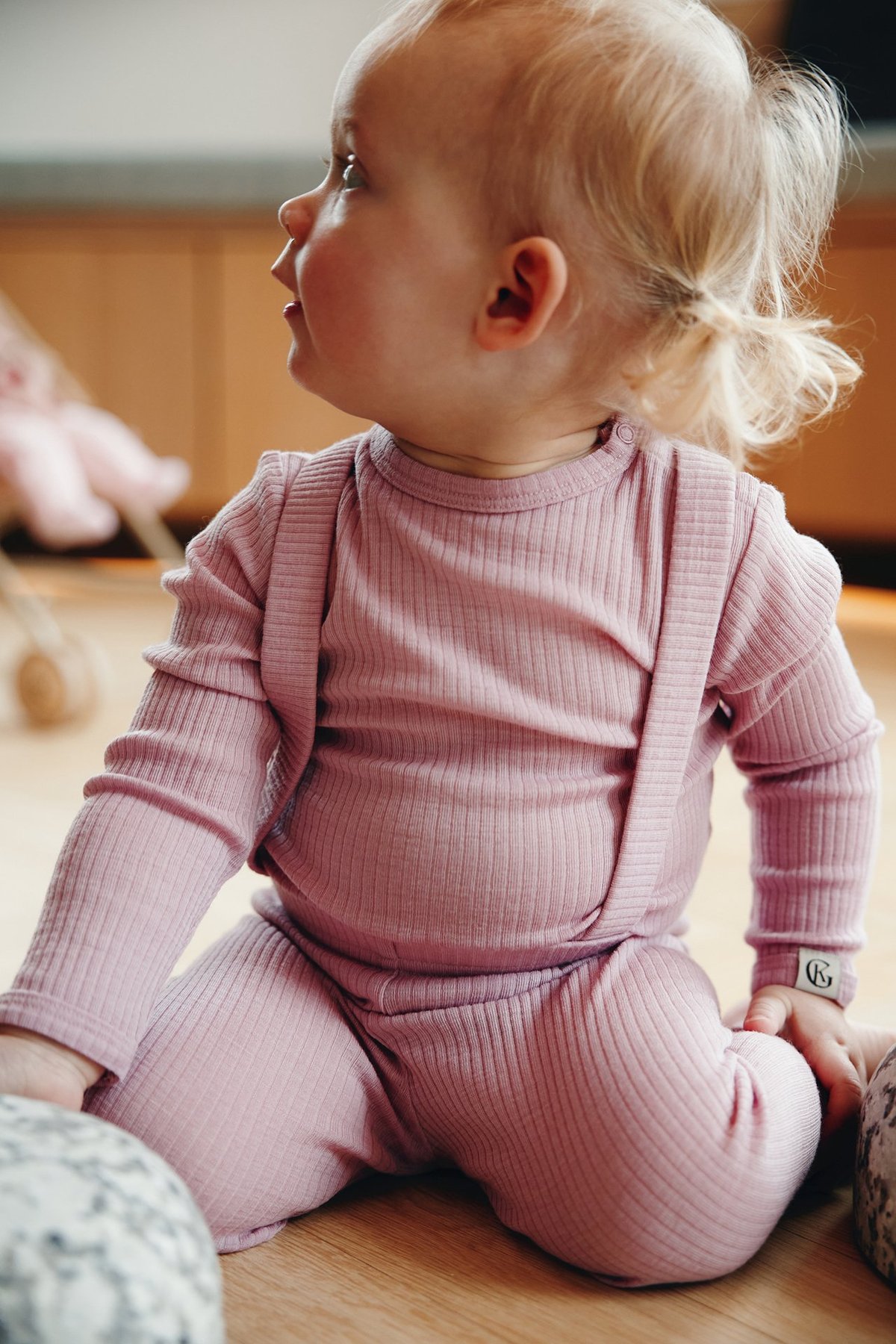 Gullkorn Chalk Baby Ull-longs LillaRosa