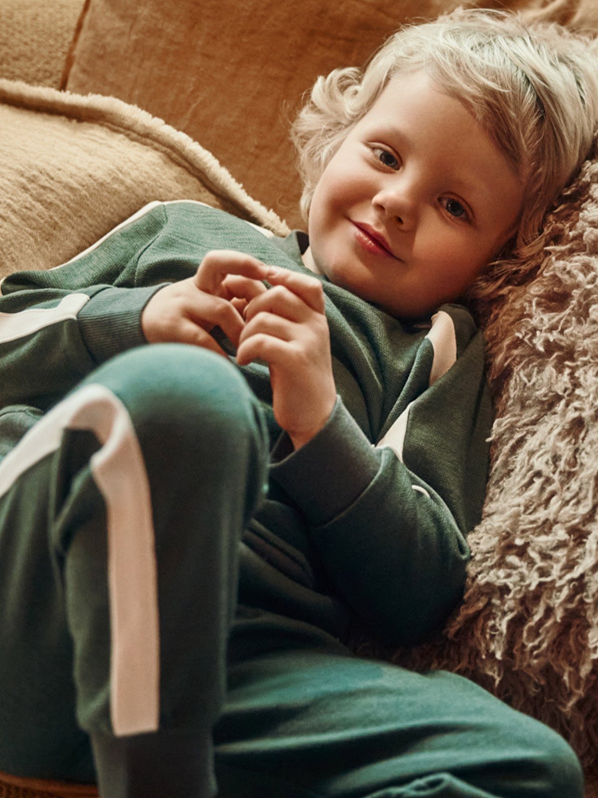 Gullkorn Syen Ullgenser Dyp Grønn