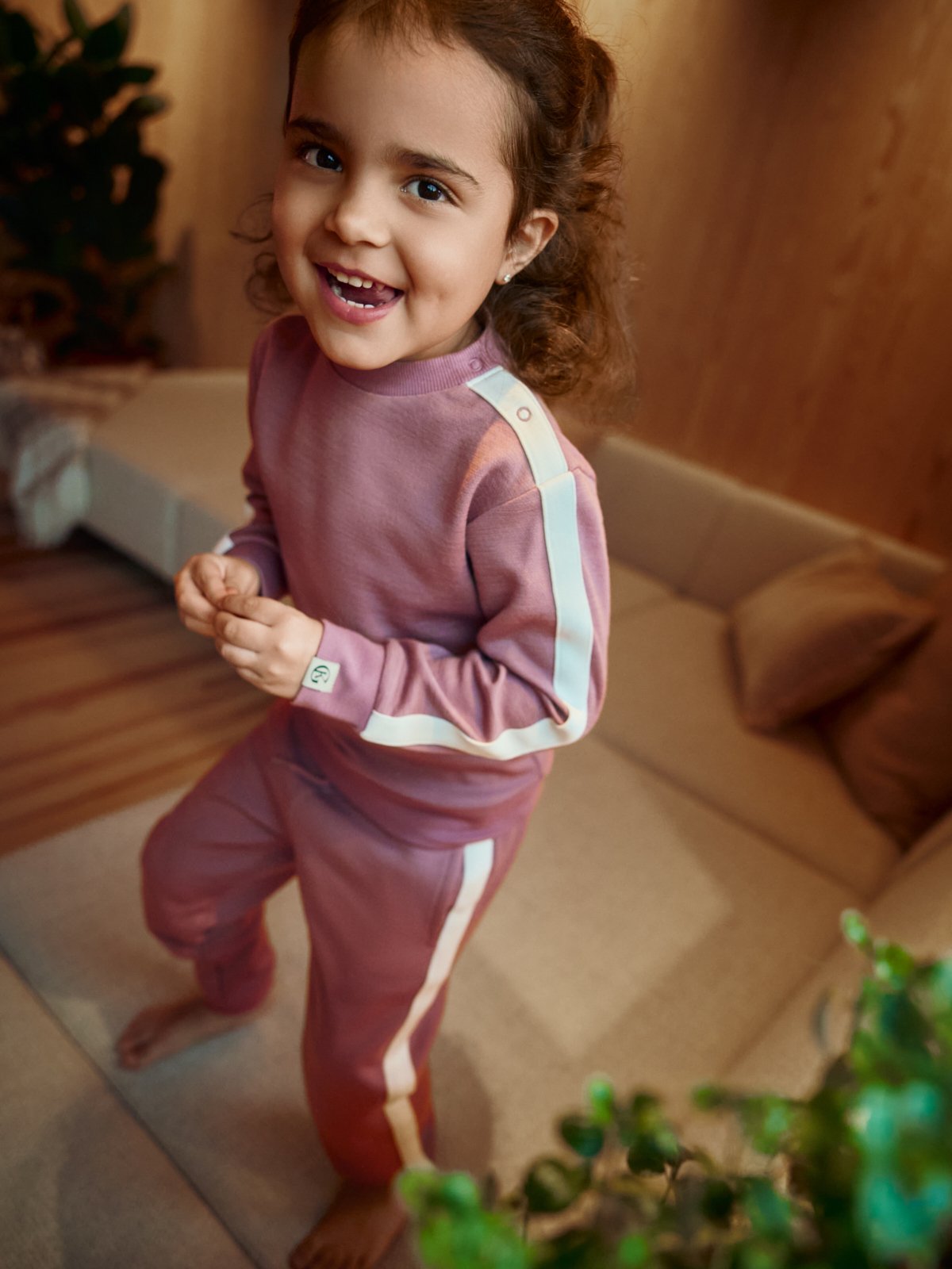 Gullkorn Syen Ullgenser Støvrosa