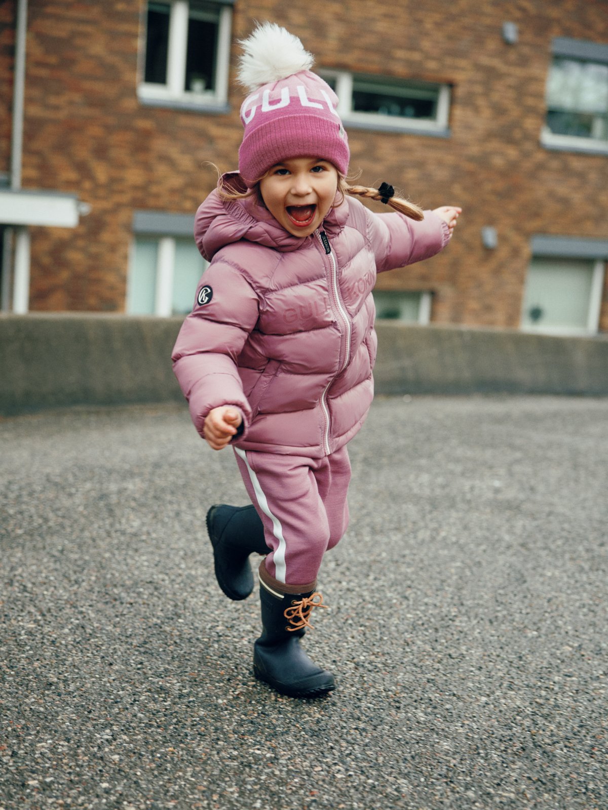 Gullkorn Gullkorn Ull Lue Varm Rosa