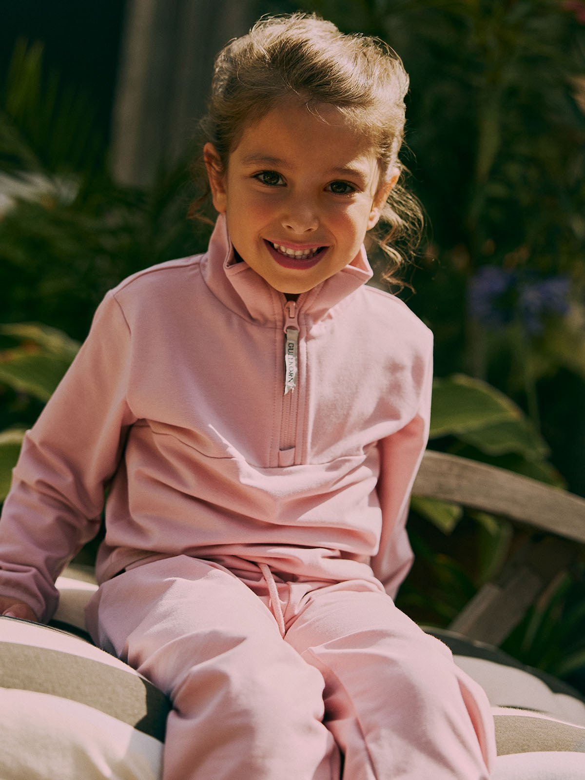 Gullkorn Natri Joggedress Grårosa